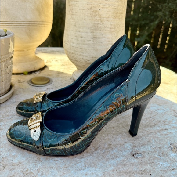 Gucci Dark Green Pumps Heels with Gold Buckle - Picture 3 of 7